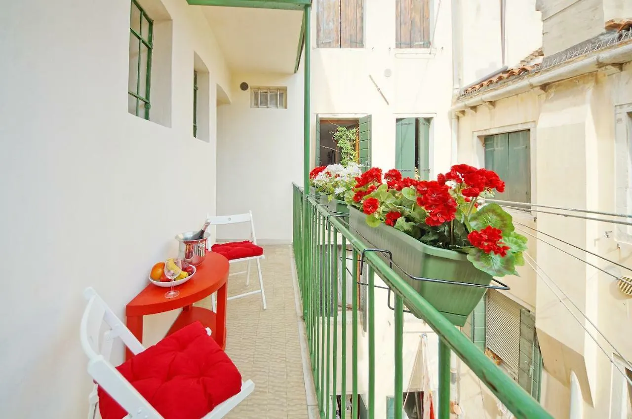 Calle Dei Fabbri Apartment Veneza 0*,  Itália