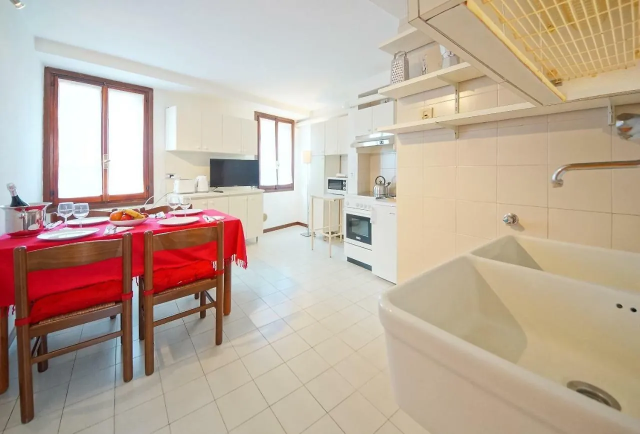 Calle Dei Fabbri Apartment Veneza Itália