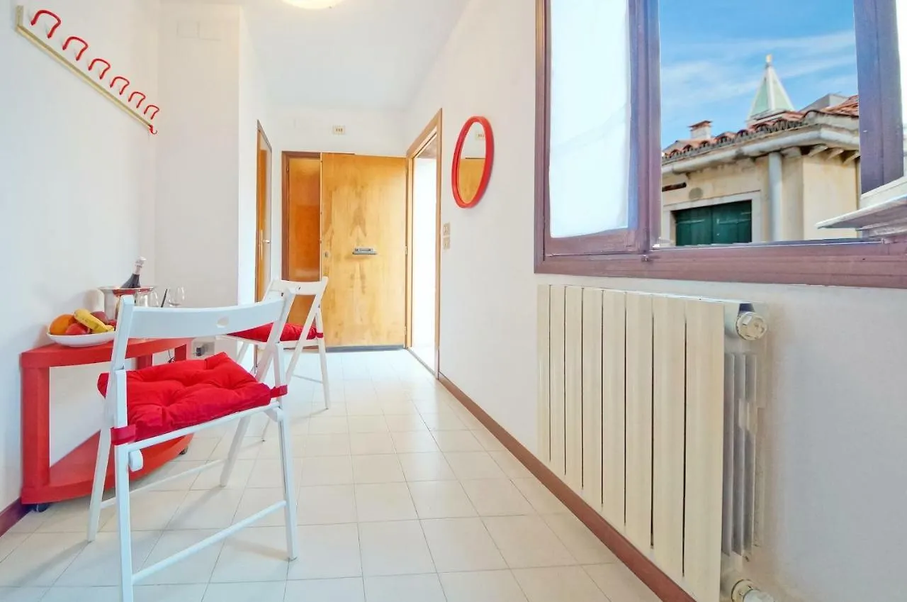 Calle Dei Fabbri Apartment Veneza