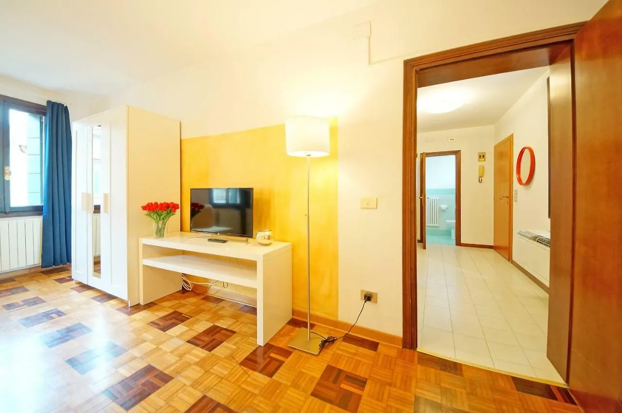 Calle Dei Fabbri Apartment Veneza